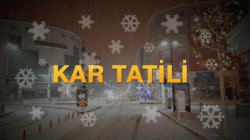 Van'da okullara kar tatili  
