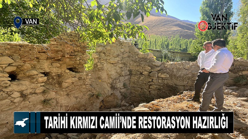 Bahçesaray’daki Tarihi Kırmızı Camii Restorasyona Hazırlanıyor