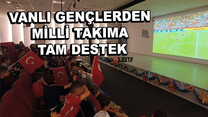 Vanlı Gençlerden Milli Takıma Tam Destek